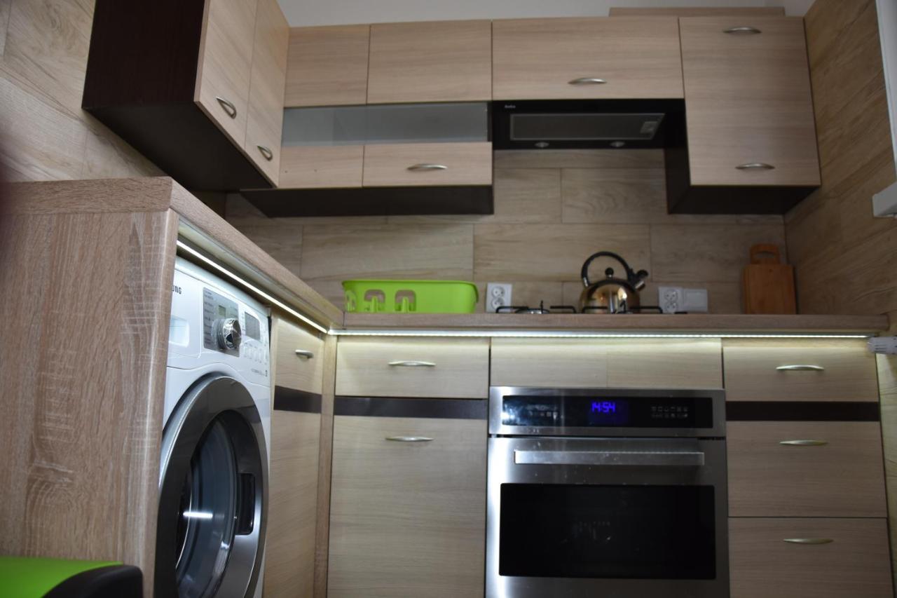Apartament Centrum - Aleja Swietego Jana Pawla II โควอบเซก ภายนอก รูปภาพ